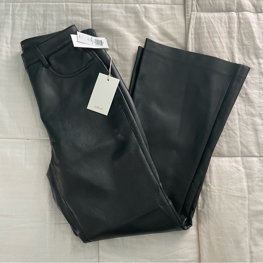 BRAND NEW ARITZIA FLARE MELINA PANTS!